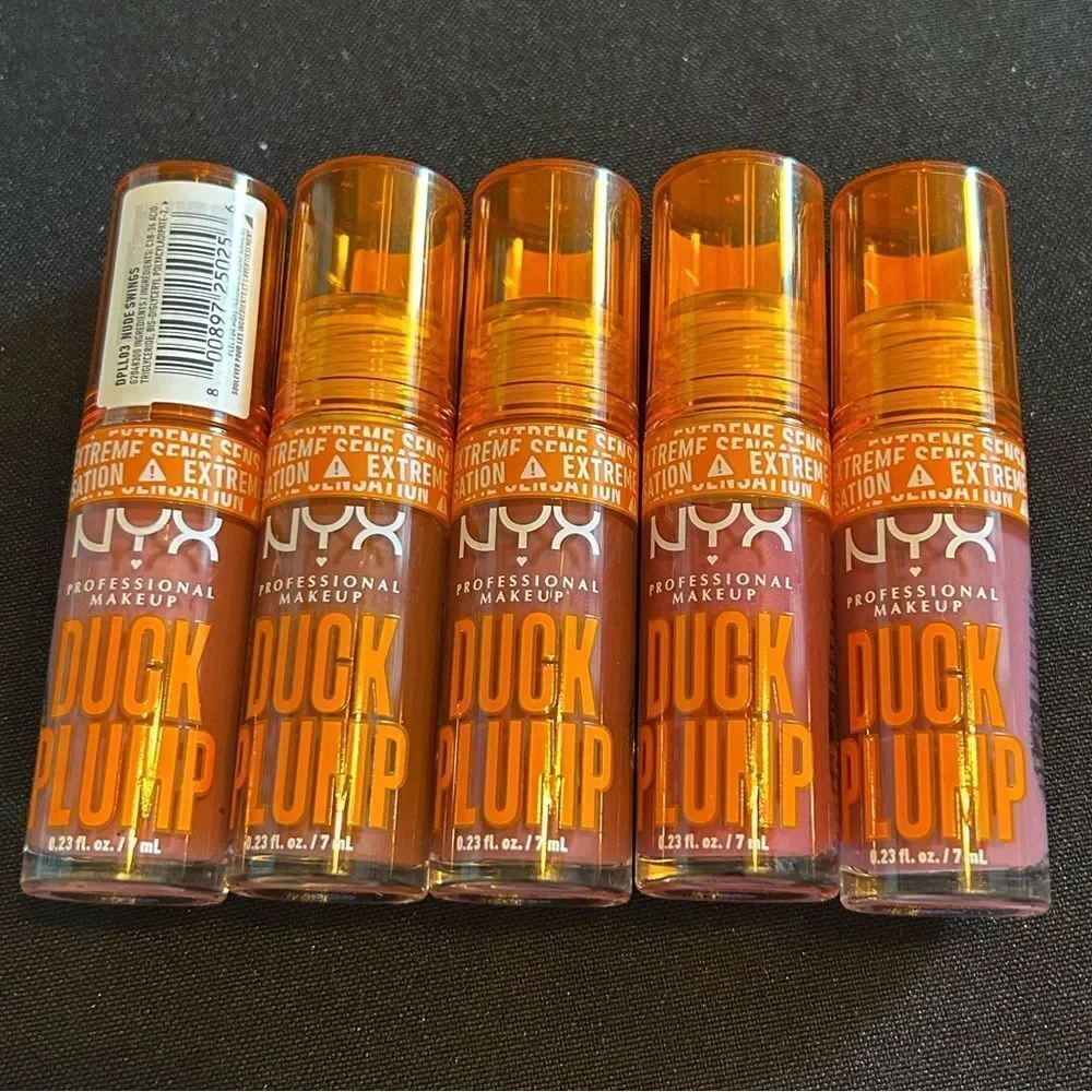 🦋 NYX 08 MAUVE OUT OF MY WAY TRUE MAUVE DUCK PLUMP HIGH PLUMPING LIP GLOSS